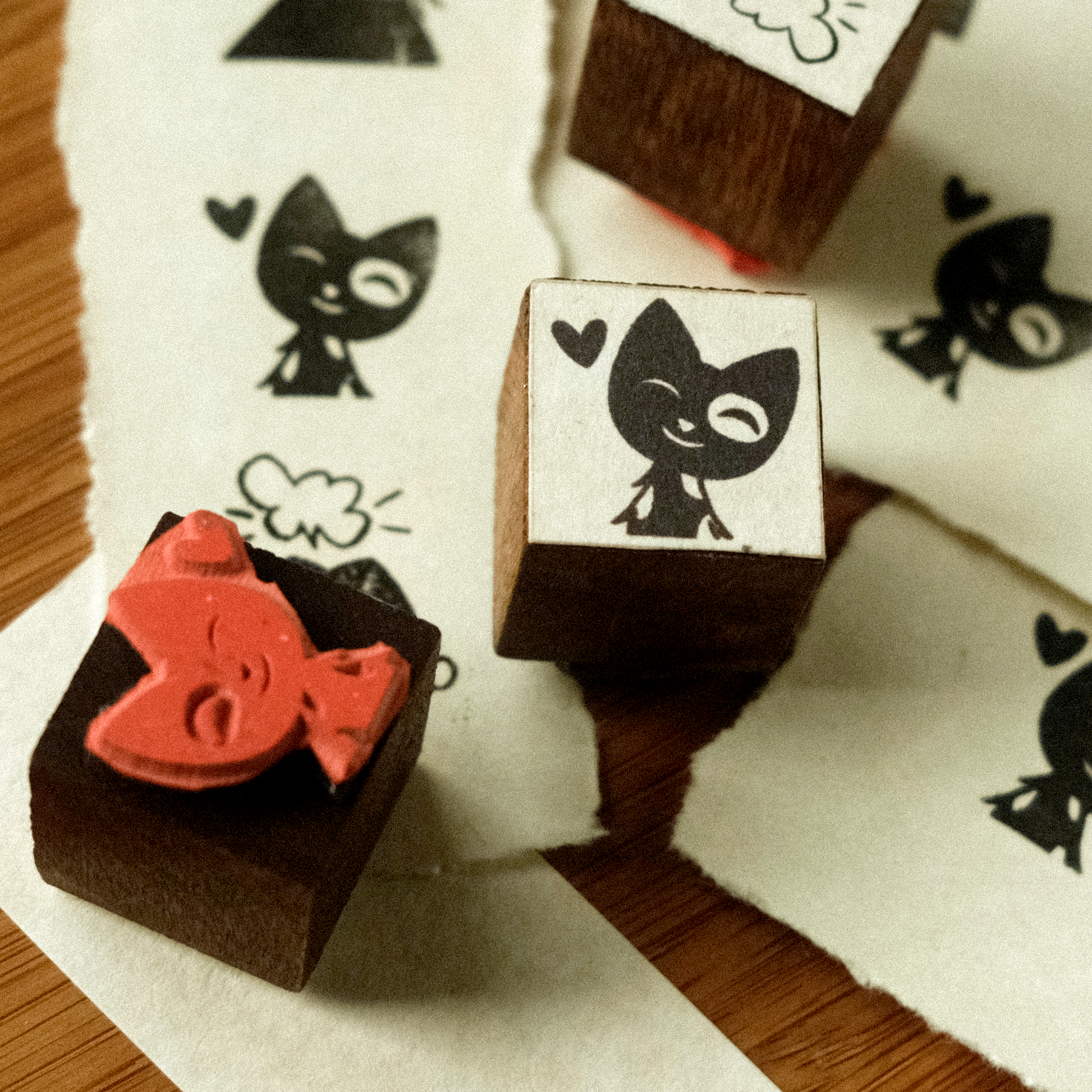 Tortie Love rubber stamp Made by Wheeler